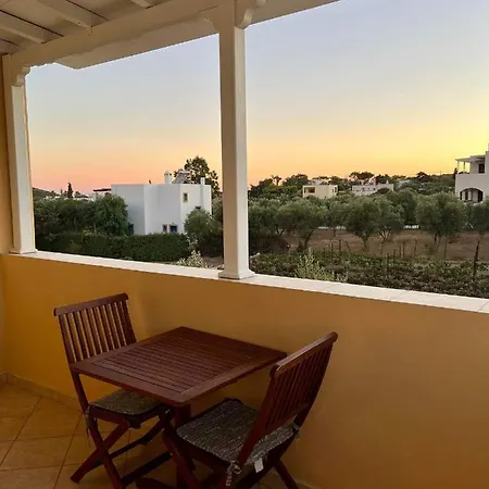 Appartement Emmanouil à Kalamos  Extérieur photo