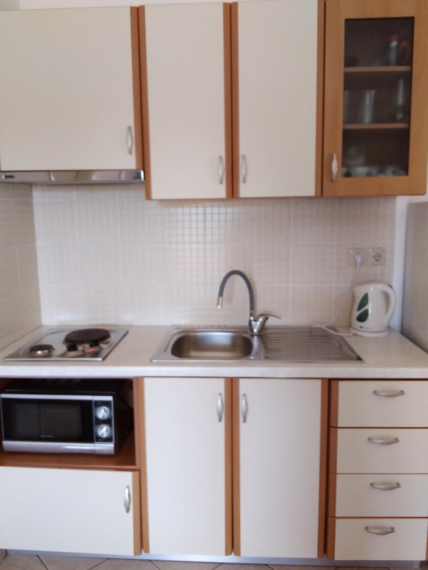 Emmanouil Appartement *